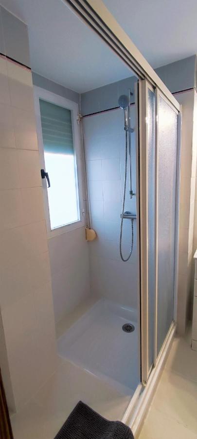 Playa de Gandia Bitacora Lux ,Comfortable Apartment 450 Meters From The Beach, Swimming Pool, 2 Air-Con ,Wi-Fi מראה חיצוני תמונה